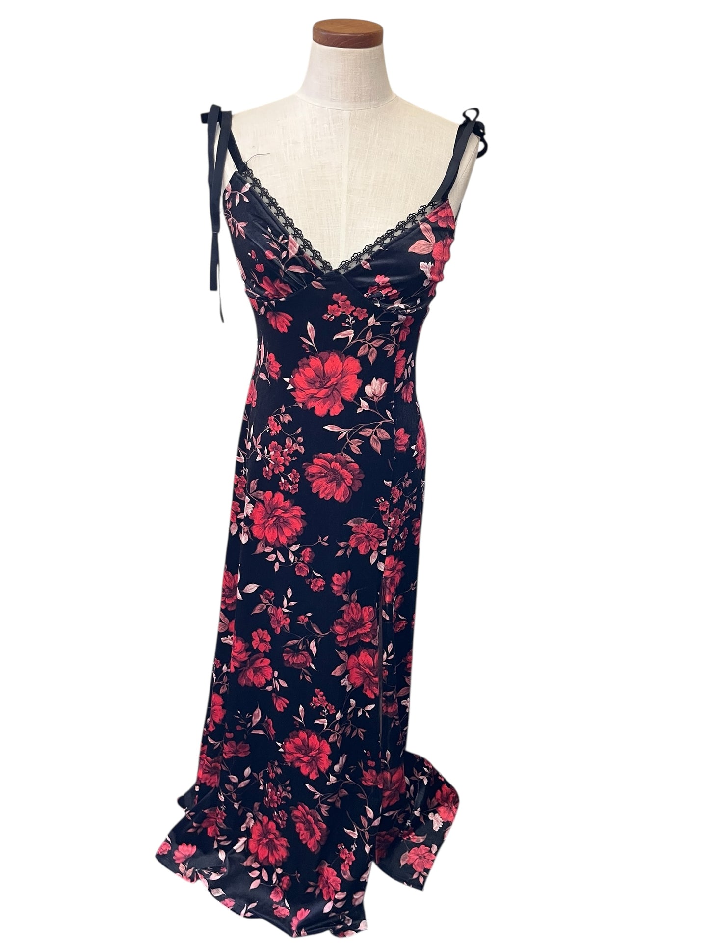 black floral Francesca's Dress, xs