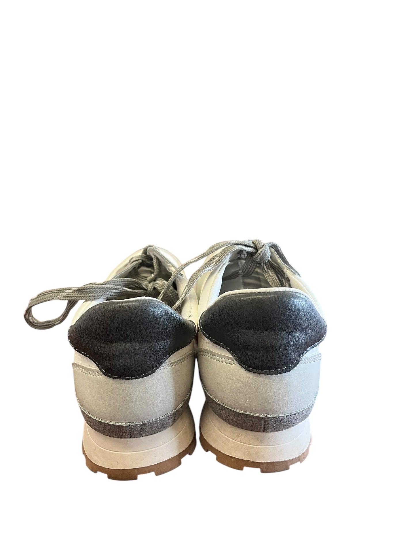 gray and white Universal Thread Sneakers, 7