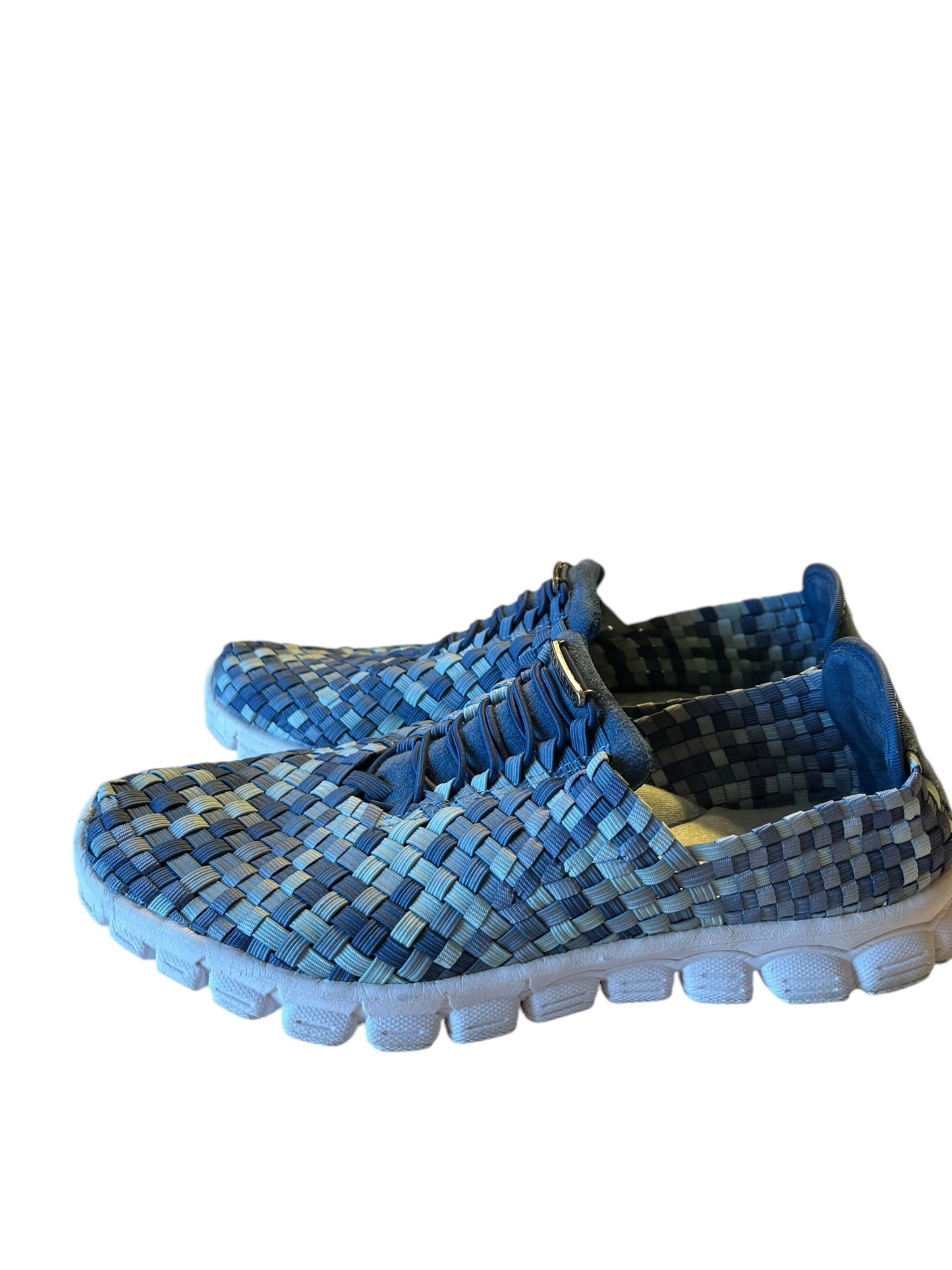 blue Zee Alexis Sneakers, 9.5