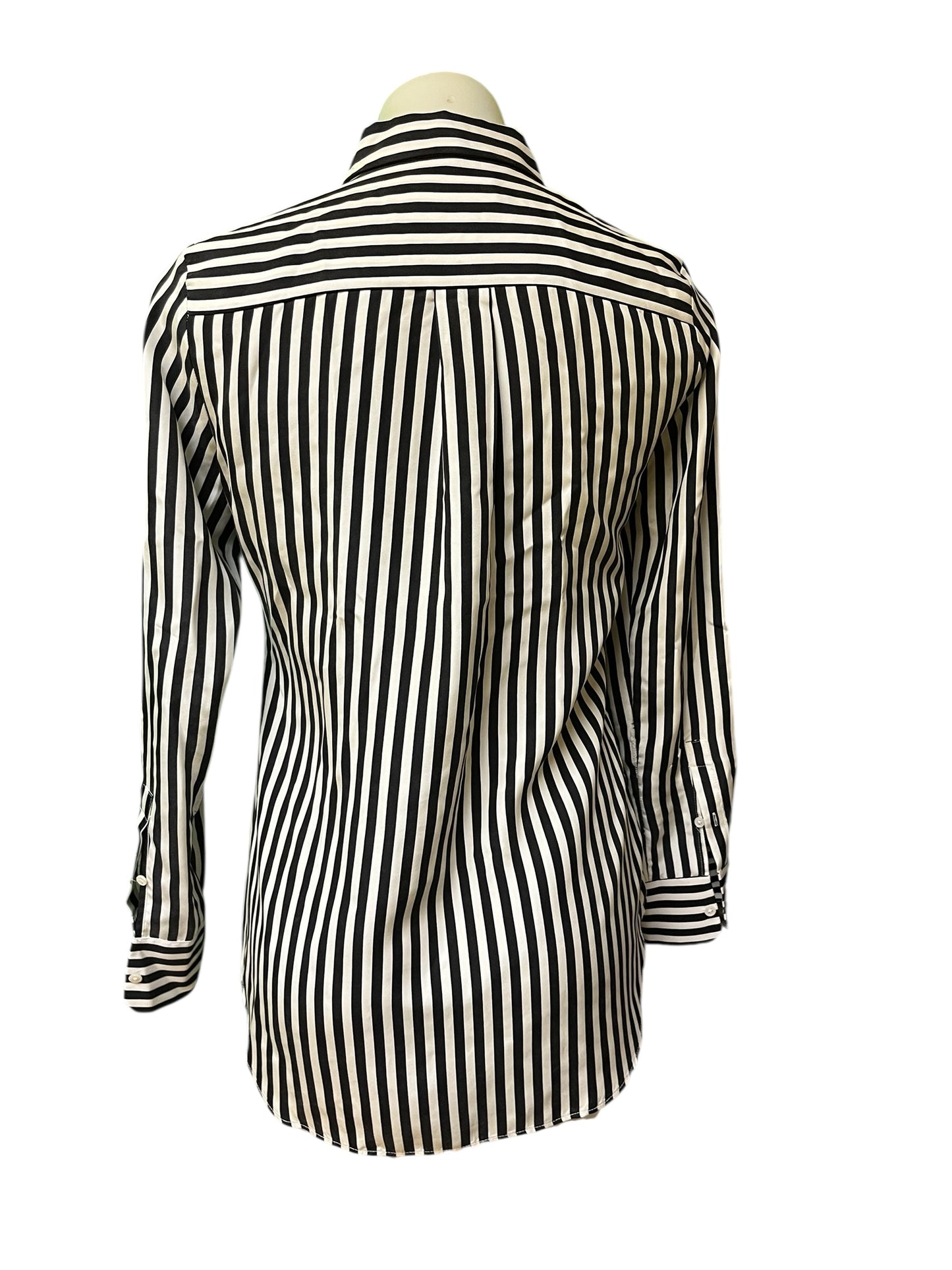 black,white Everlane Women's top, 2