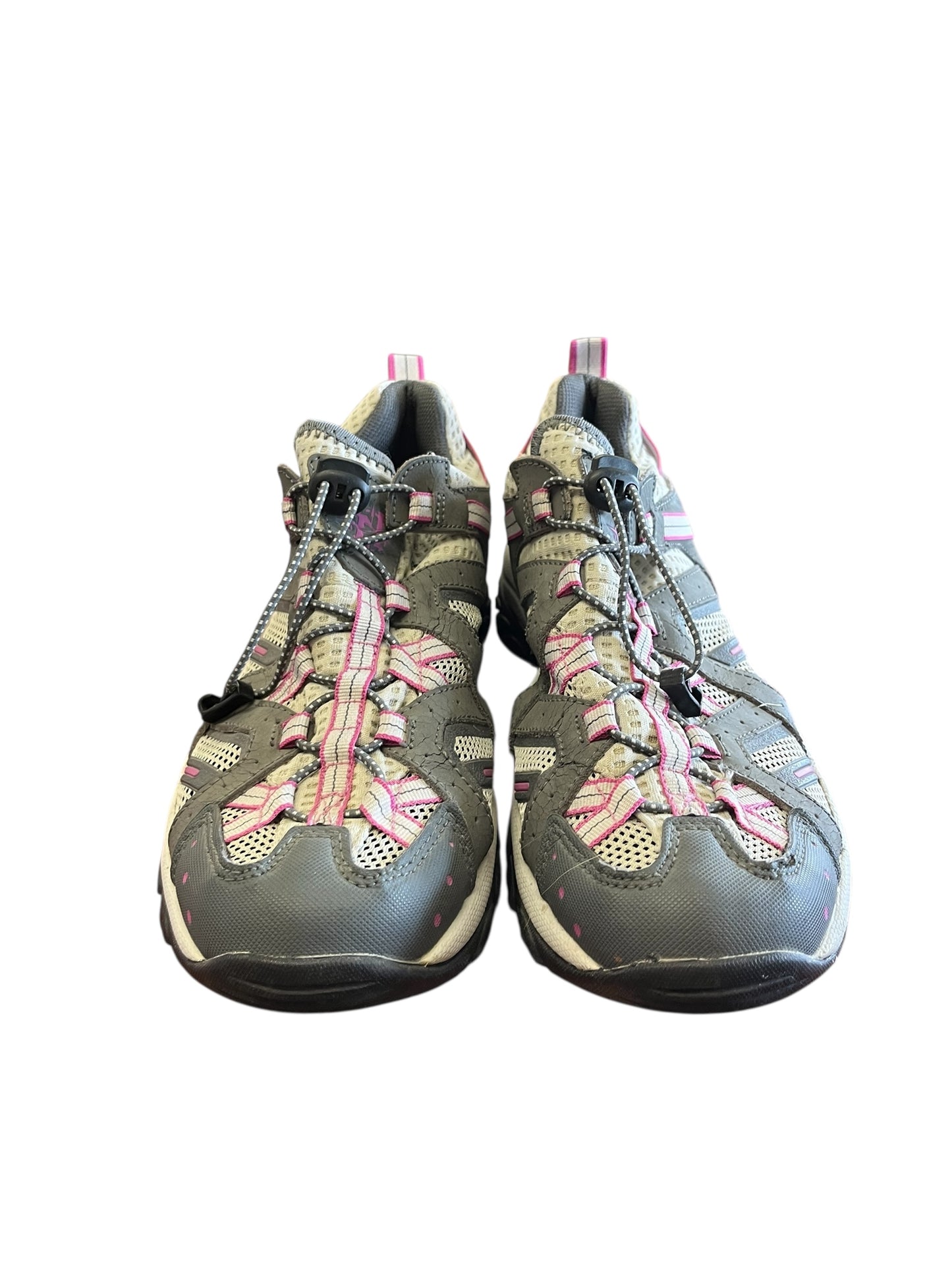 Gray Nevados Sneakers, 11