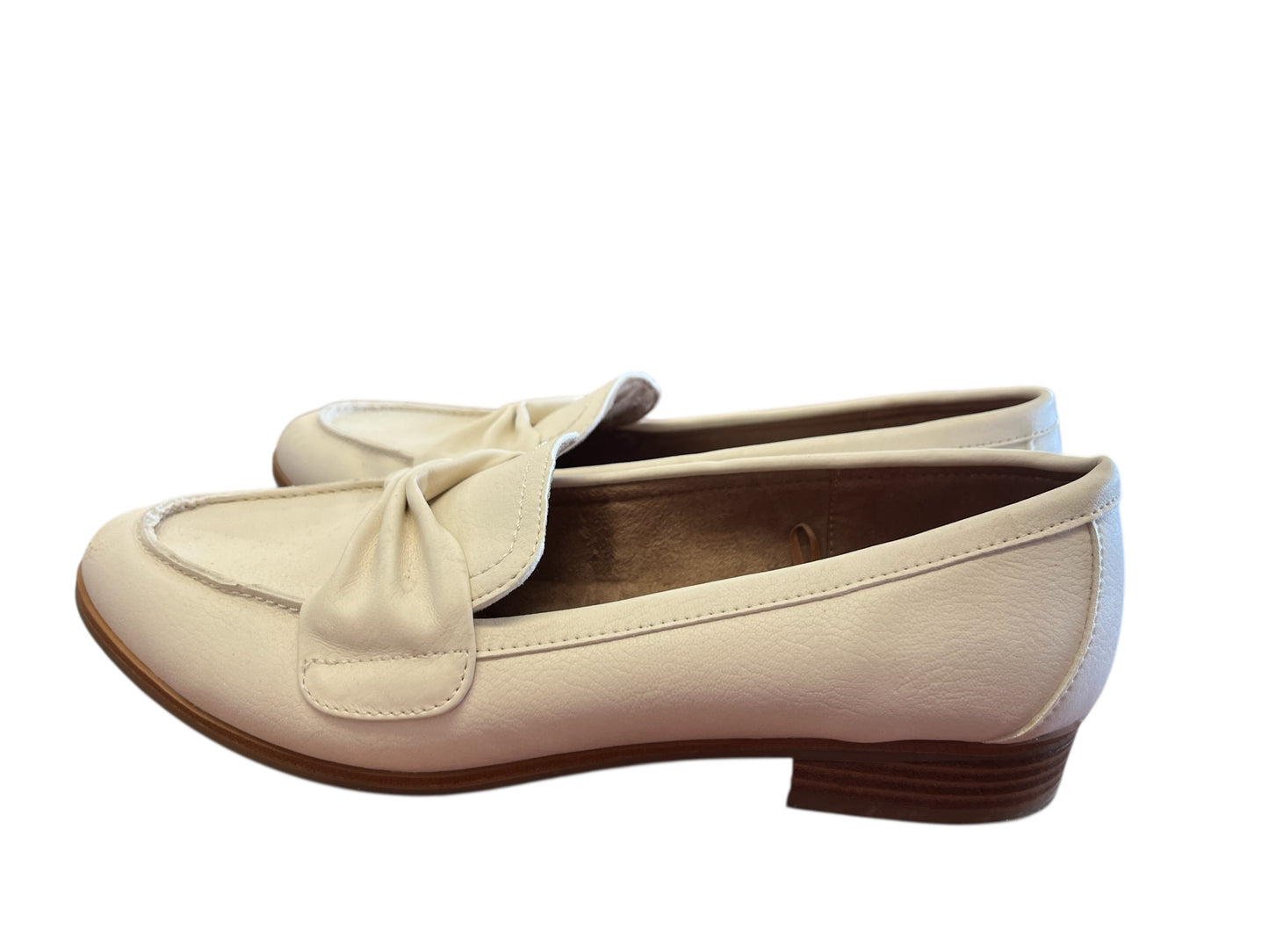 Ivory Aerosoles Loafers, 8.5