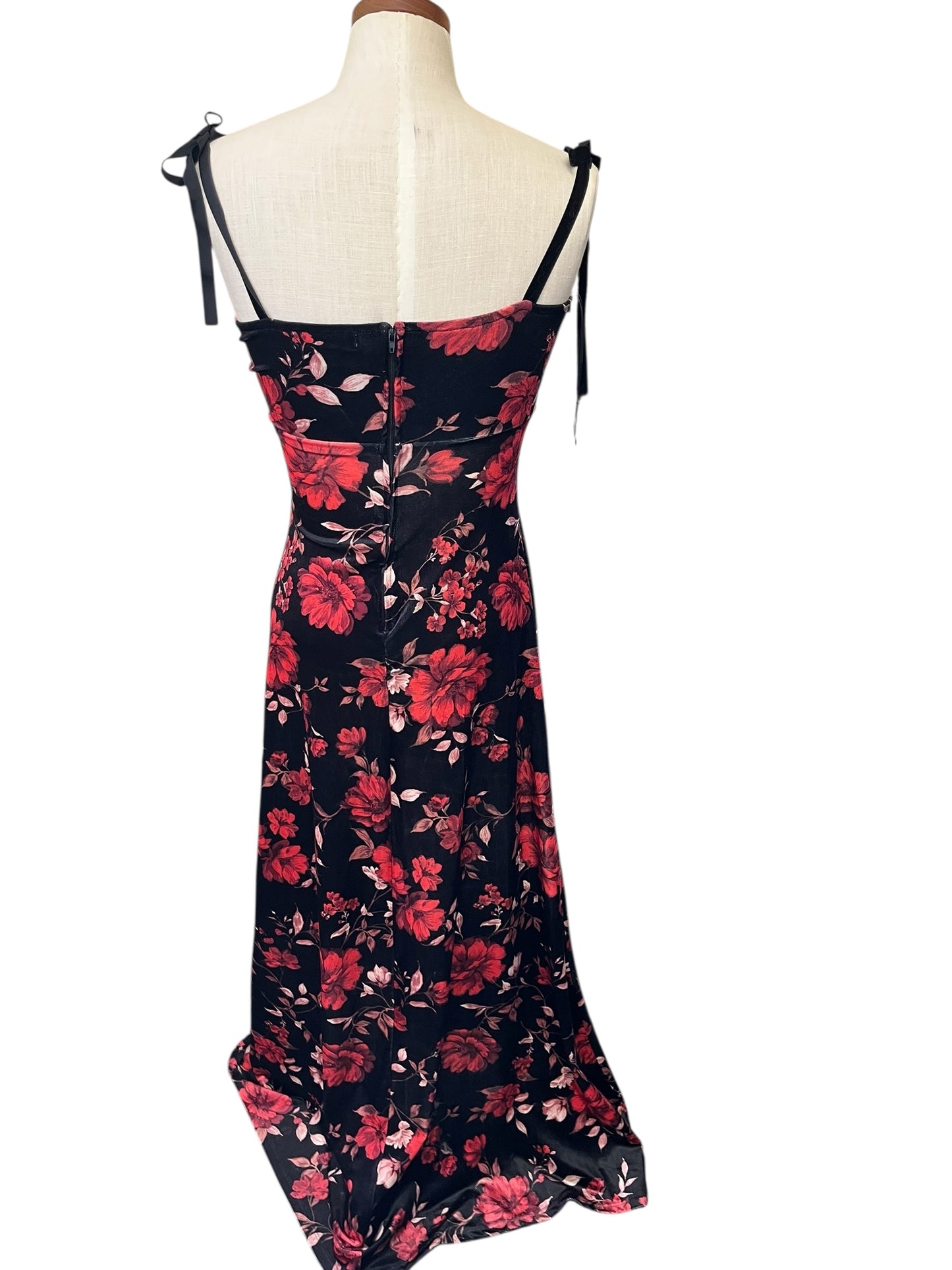 black floral Francesca's Dress, xs