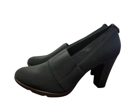 Anne Klein Size 8 Black Heels