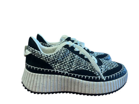 Black, White Universal Thread Sneakers, 9
