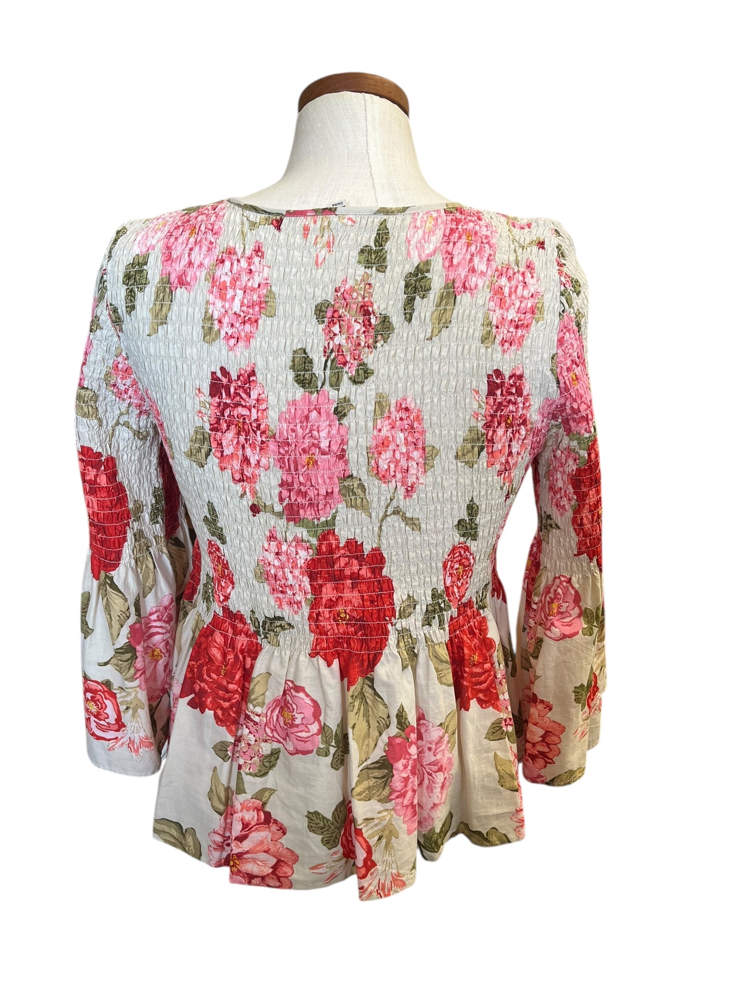 floral Jane & Delancy Women's top, Small