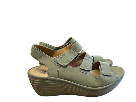 Tan Clarks sandals, 8