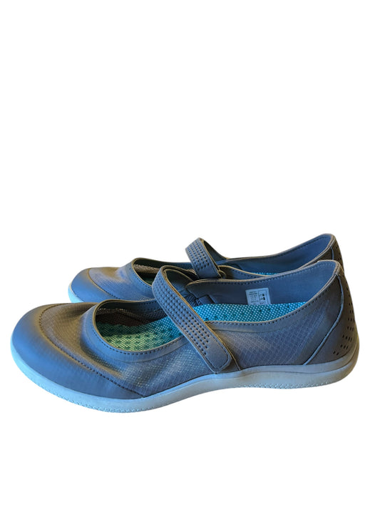 Gray Land's End Sneakers, 10