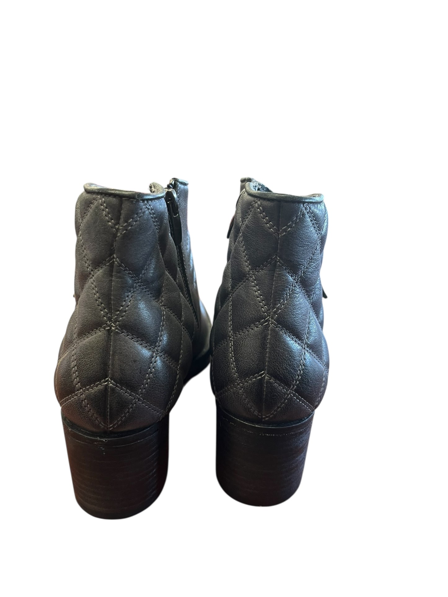 Gray Clarks Boots, 9
