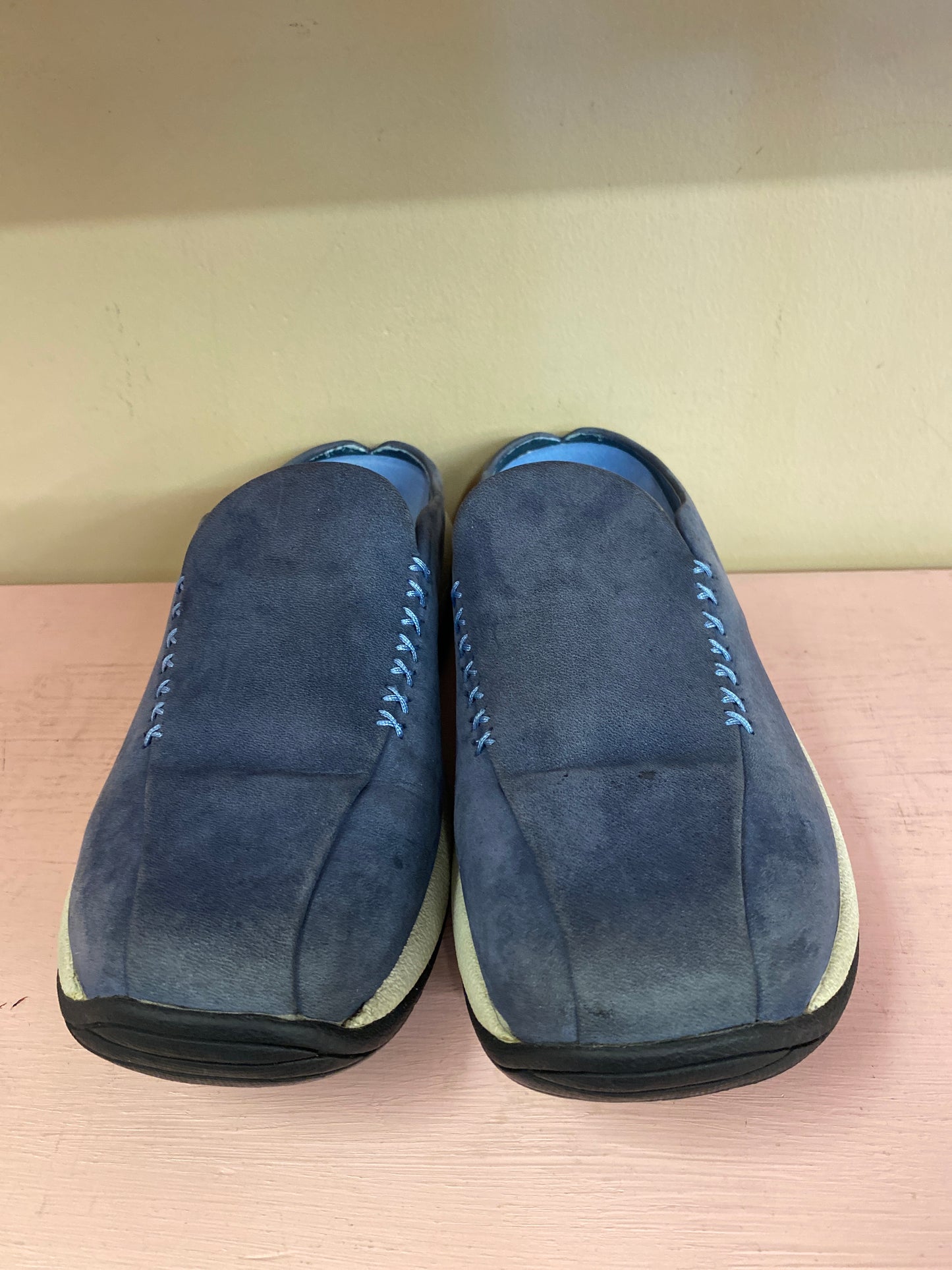 blue Merrell shoes, 7.5