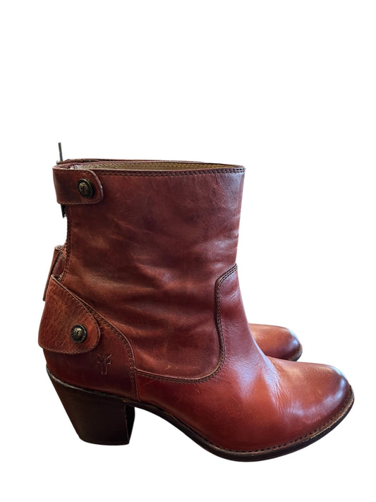 Brown Frye Boots, 7