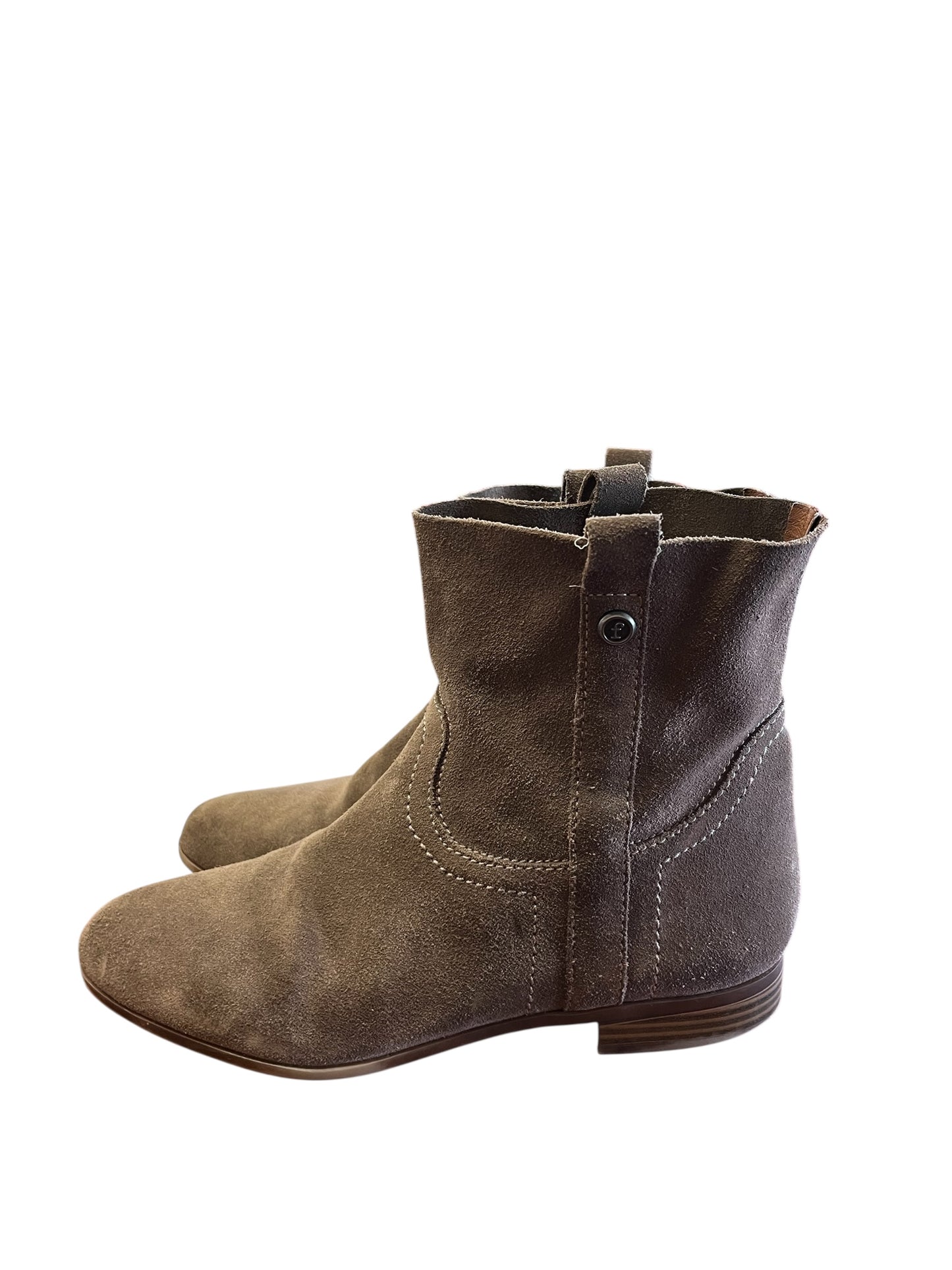 Tan Frye & Co Boots, 9