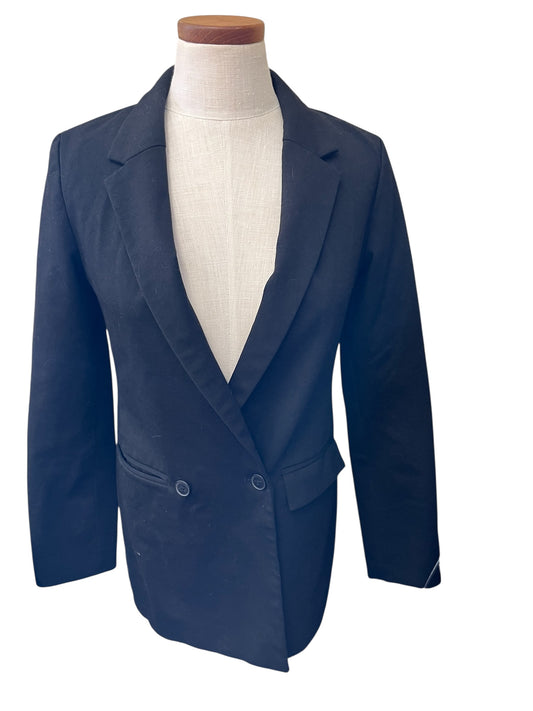 Black Gap Blazer, 2