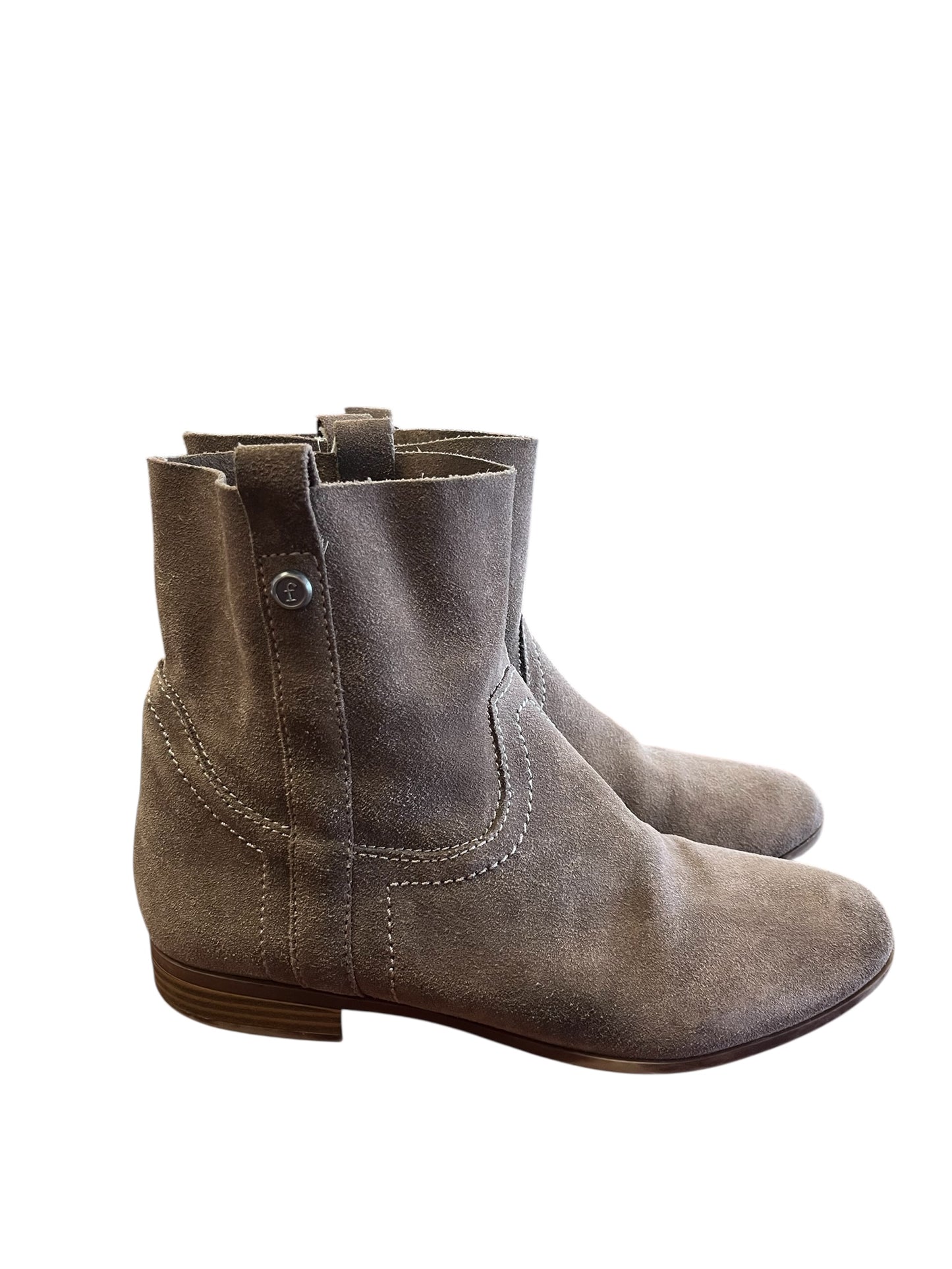 Tan Frye & Co Boots, 9