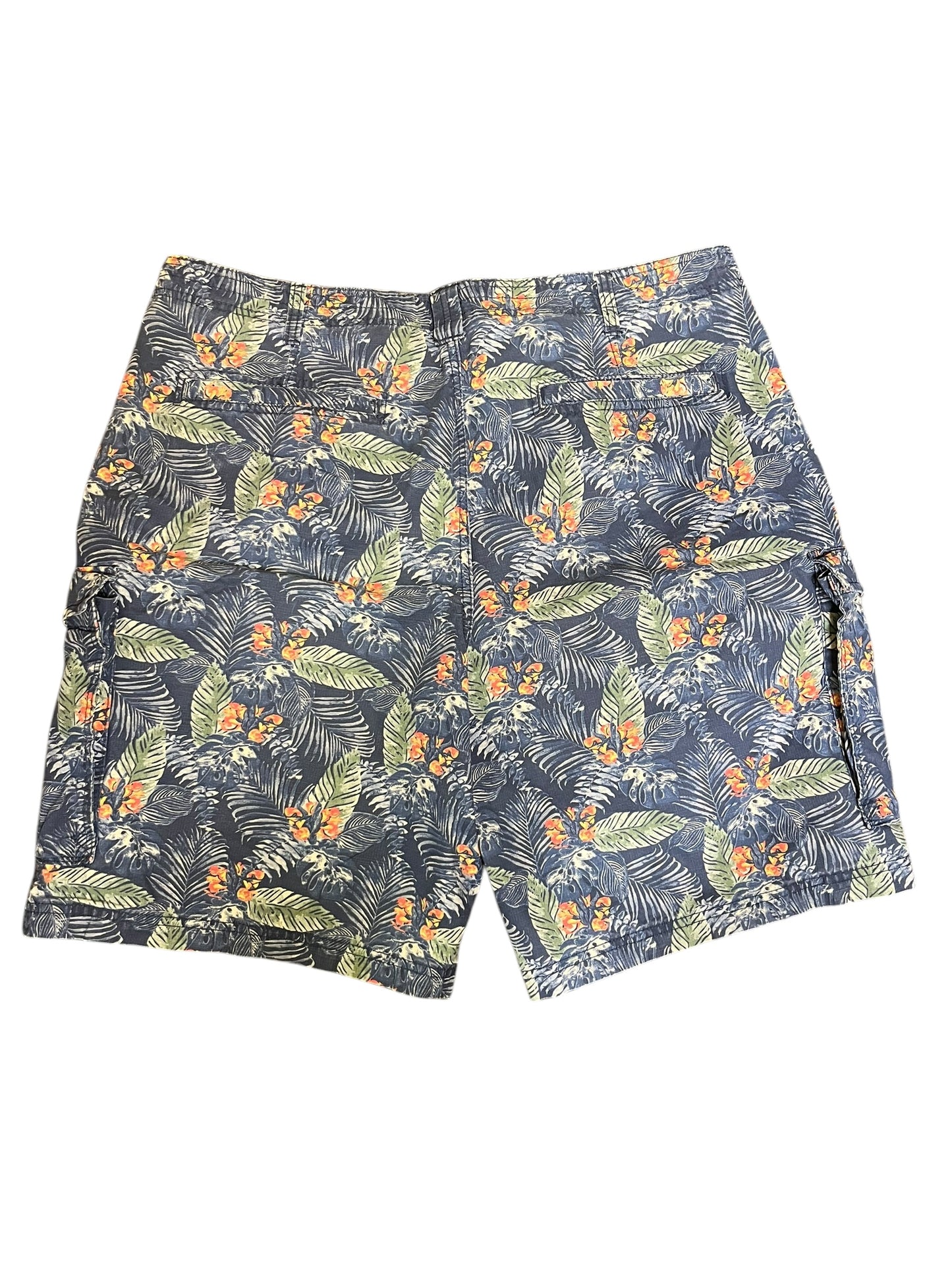 blue floral Izod shorts, 40
