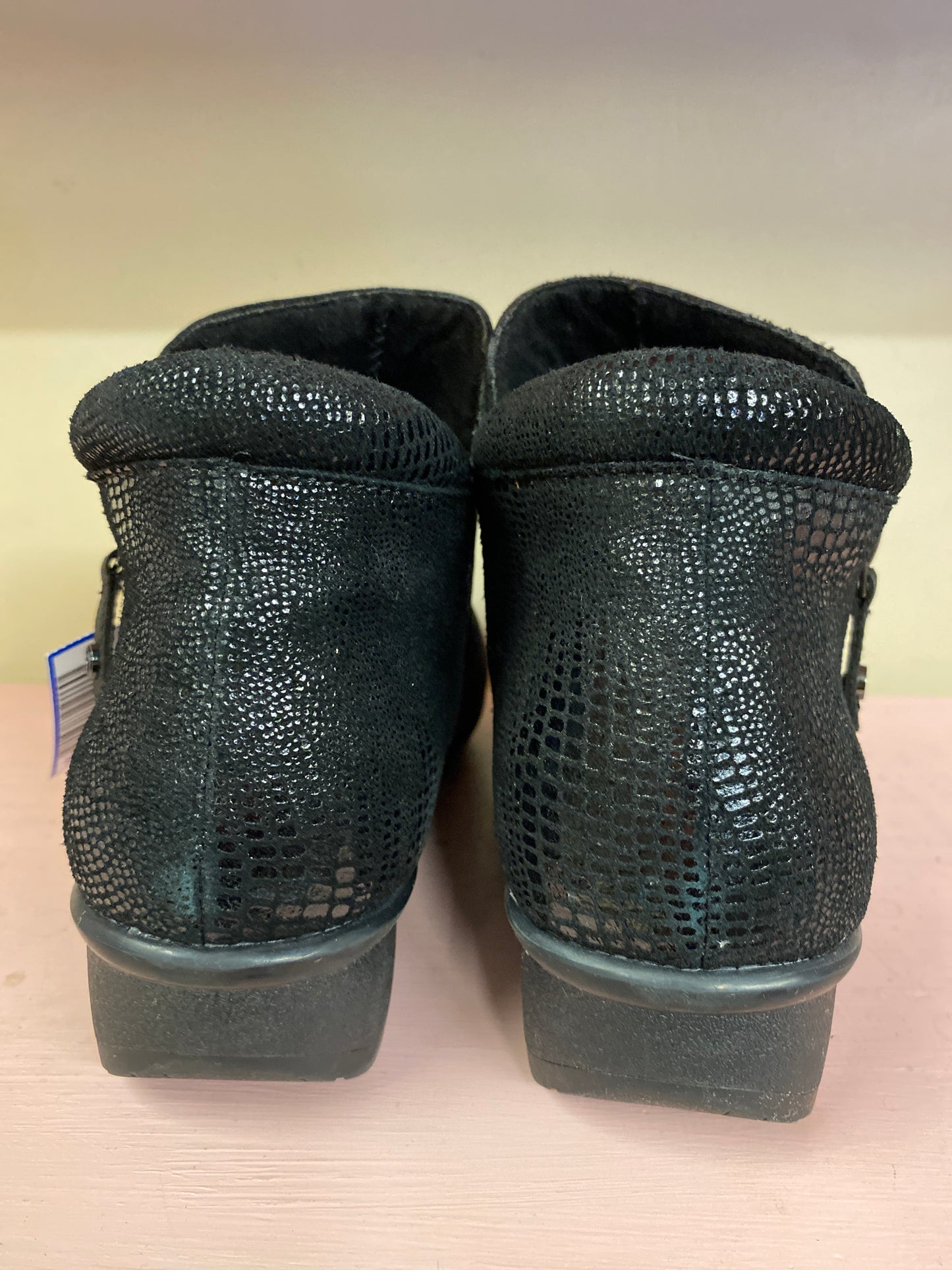 Black Revere shoes, 9