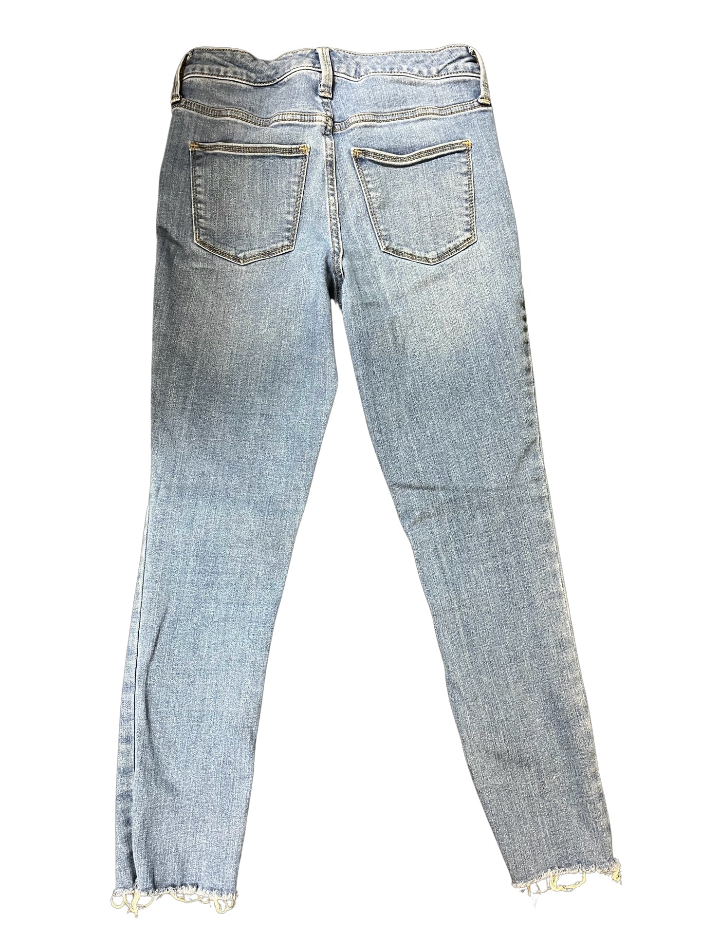Size 2 Universal Threads Jeans
