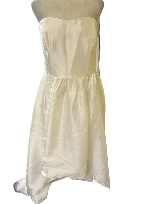 DB Studio Size 12 Ivory Wedding Dress