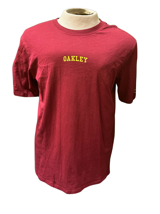 Size L Oakley Shirt